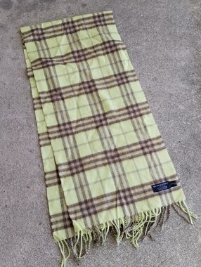 Burberry Scarf 100% Cashmere Mint Green and tan